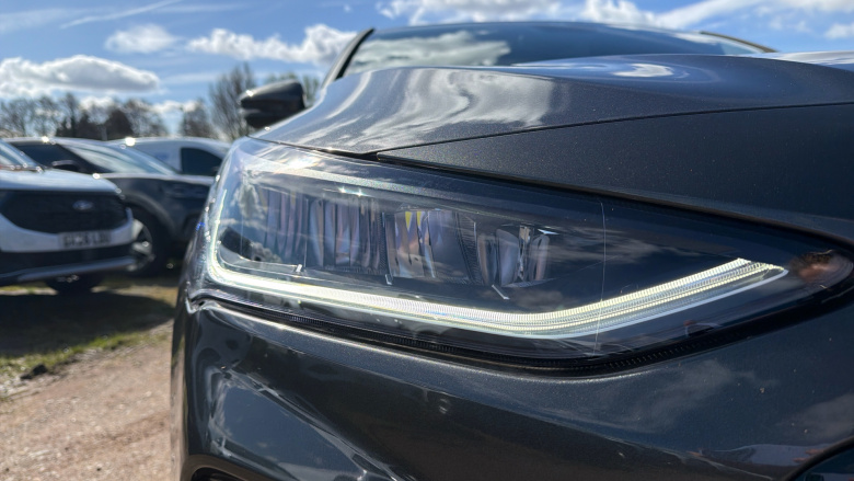 Ford Focus 1.0 EcoBoost Hybrid mHEV 155 ST-Line X Ed 5dr Auto Petrol Hatchback